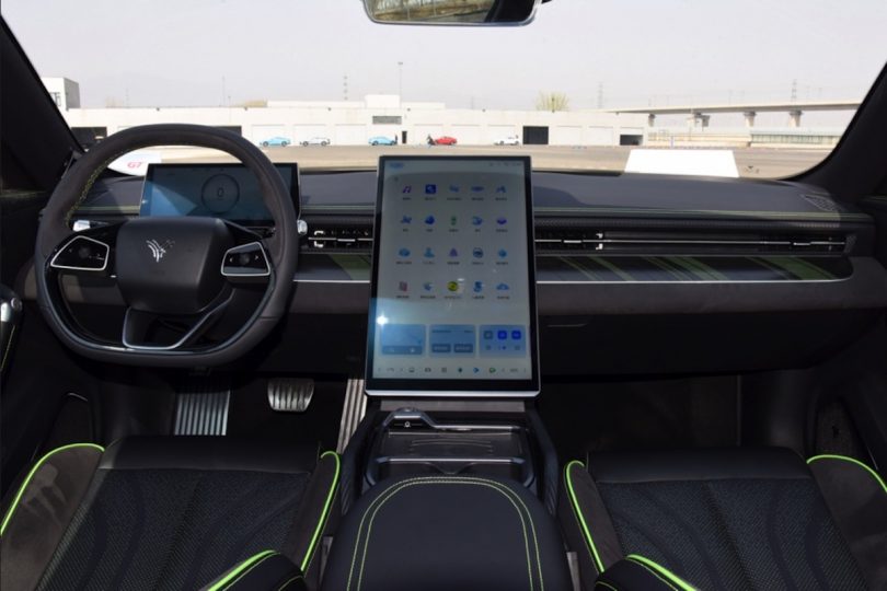 Електромобіль Neta GT Електромобіль Neta GT - фото thumbnail 1