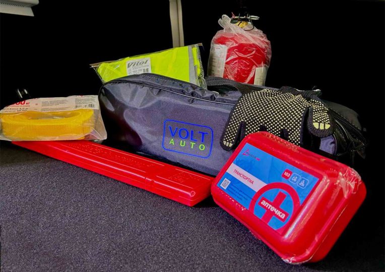 Набір автомобіліста Набір автомобіліста - фото thumbnail 1