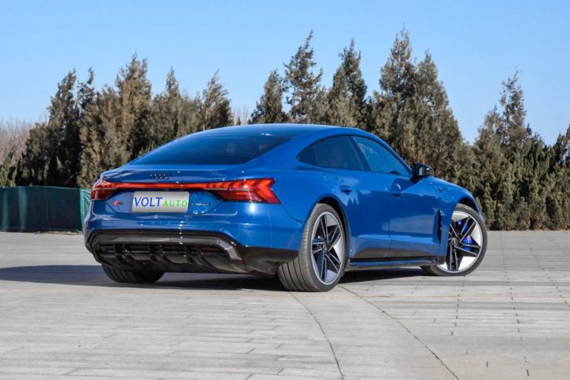 Електромобіль Audi RS GT - фото thumbnail 1