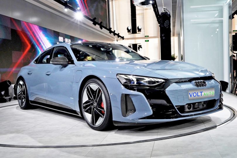 Електромобіль Audi RS GT - фото thumbnail 1