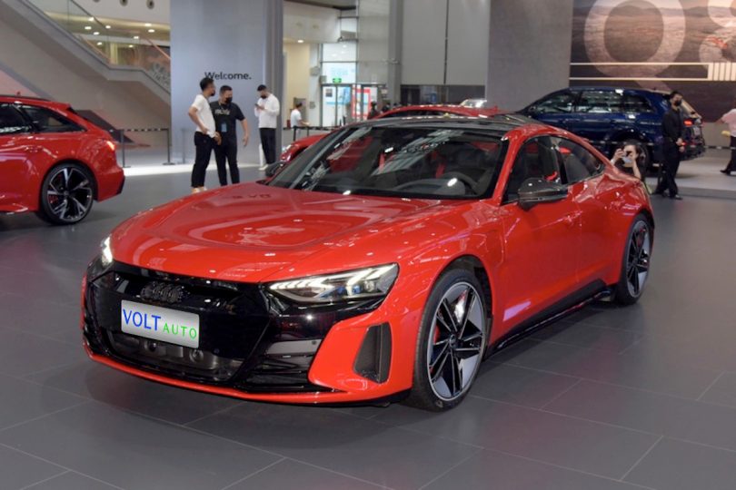 Електромобіль Audi RS GT - фото thumbnail 1