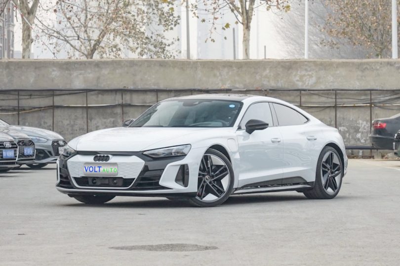 Електромобіль Audi RS GT - фото thumbnail 1