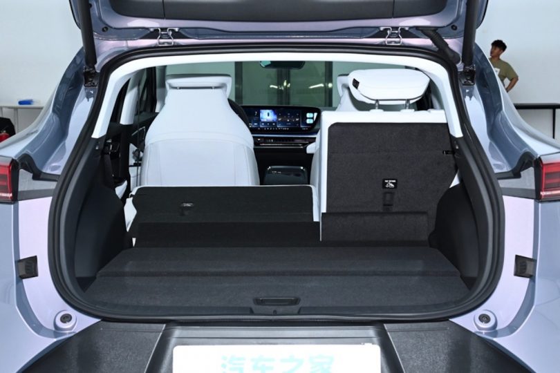 Електромобіль Buick E4 - фото thumbnail 1