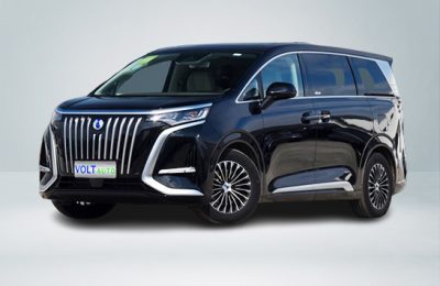 Електромобіль Denza D9