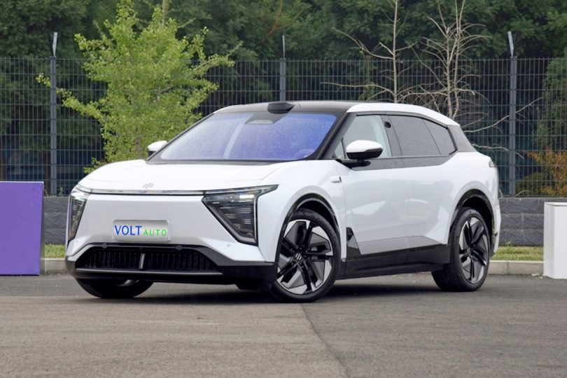 Електромобіль Hiphi Y - фото thumbnail 1