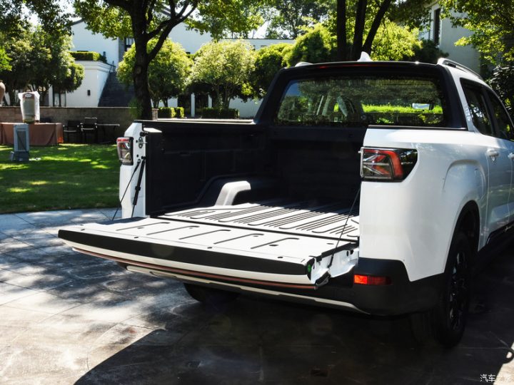 Електромобіль Geely Radar RD6 - фото thumbnail 1