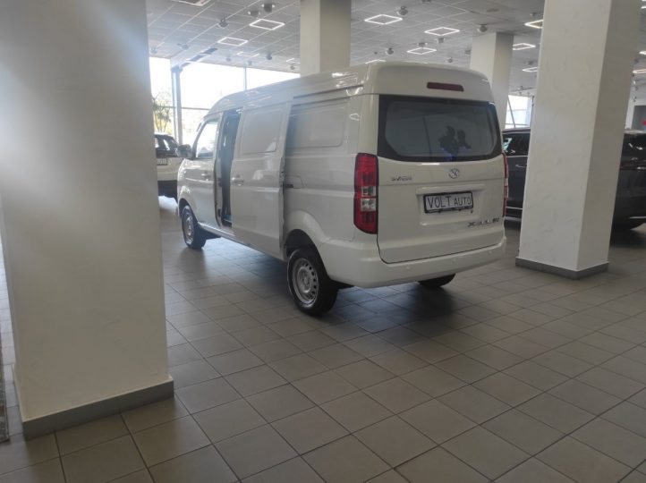 Електромобіль SRM X30L EV - фото thumbnail 1