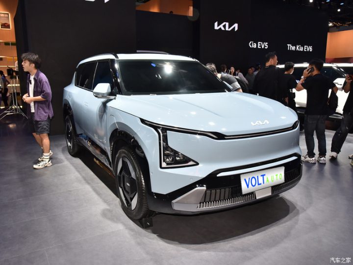 Електромобіль Kia EV5 - фото thumbnail 1