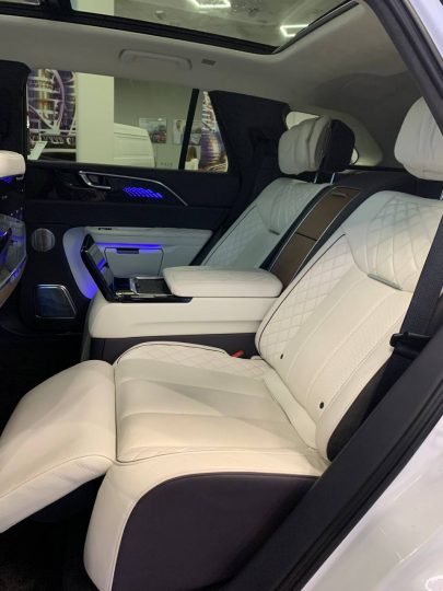 Електромобіль FAW Hongqi E-HS9 - фото thumbnail 1