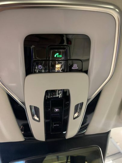 Електромобіль FAW Hongqi E-HS9 - фото thumbnail 1