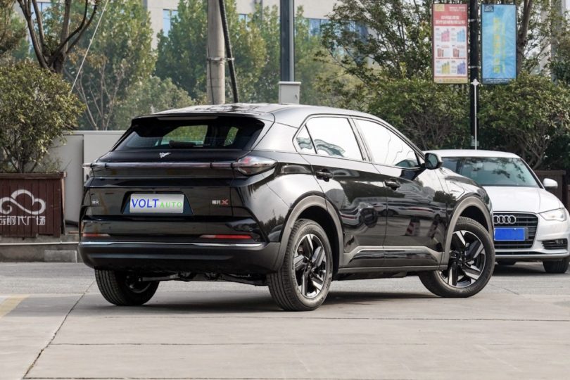 Електромобіль Neta X - фото thumbnail 1