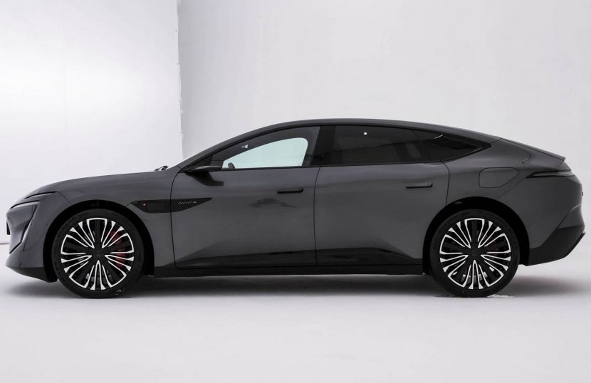 Електромобіль Avatr 12 - фото thumbnail 1