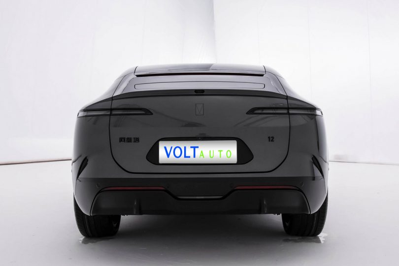 Електромобіль Avatr 12 - фото thumbnail 1