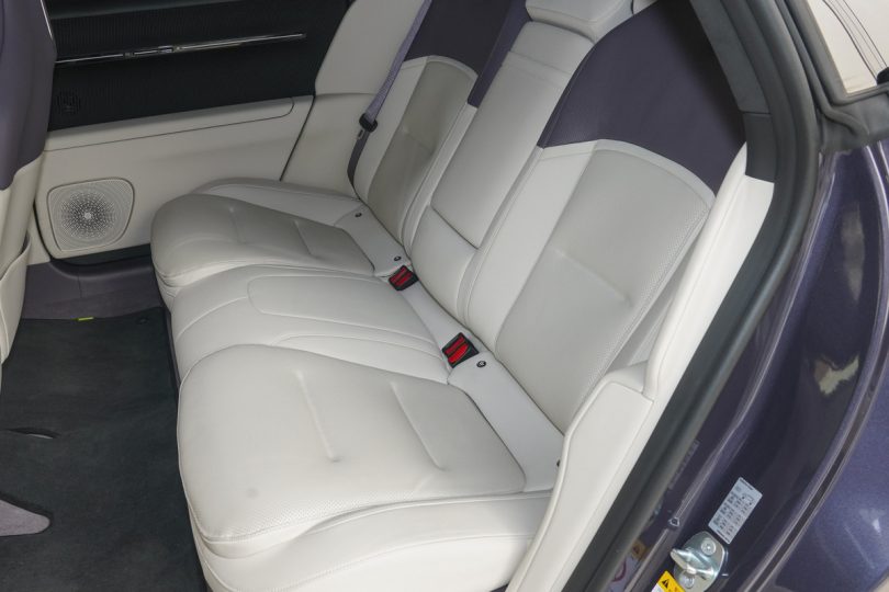 Електромобіль Avatr 12 - фото thumbnail 1