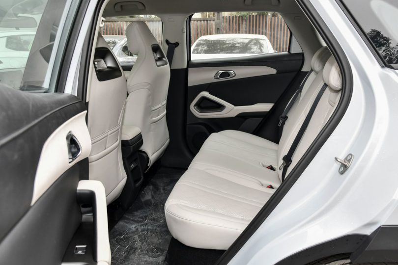 Електромобіль BYD Yuan UP - фото thumbnail 1