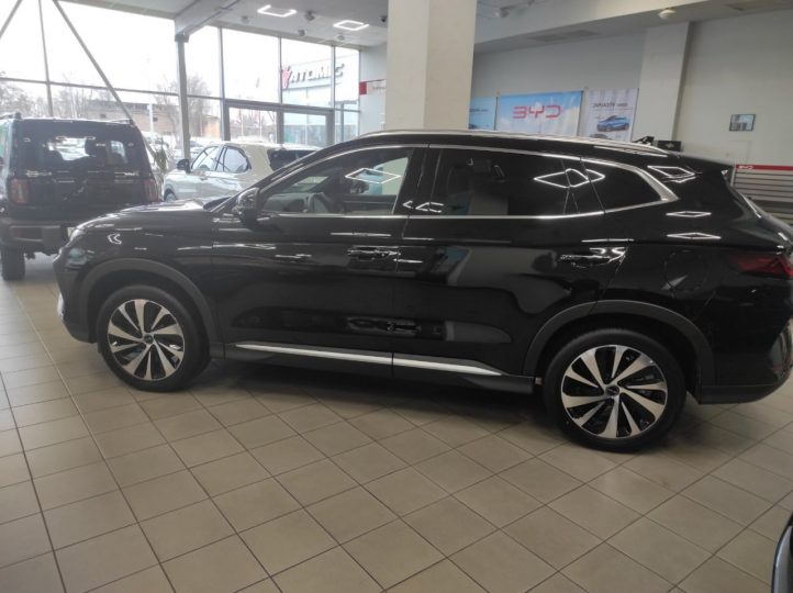 Електромобіль BYD Song Plus Flagship Plus black - фото thumbnail 1