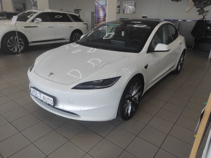 Електромобіль Tesla Model 3 2024 Електромобіль Tesla Model 3 2024 - фото thumbnail 1