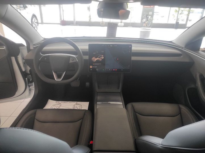 Електромобіль Tesla Model 3 2024 Електромобіль Tesla Model 3 2024 - фото thumbnail 1