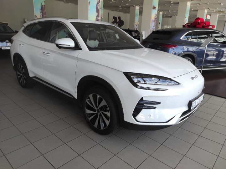 Електромобіль BYD Song Plus Flagship Plus Електромобіль BYD Song Plus Flagship Plus - фото thumbnail 1