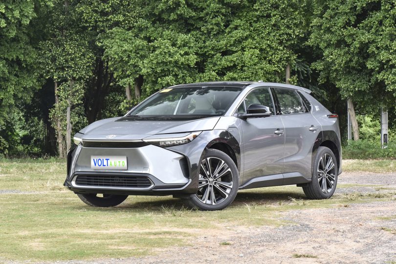 Електромобіль Toyota GAC 4X - фото thumbnail 1