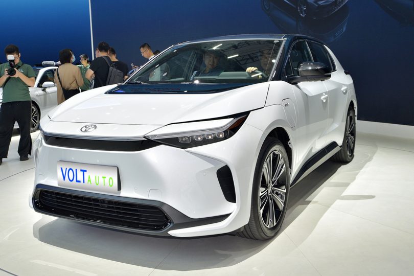 Електромобіль Toyota GAC 4X - фото thumbnail 1