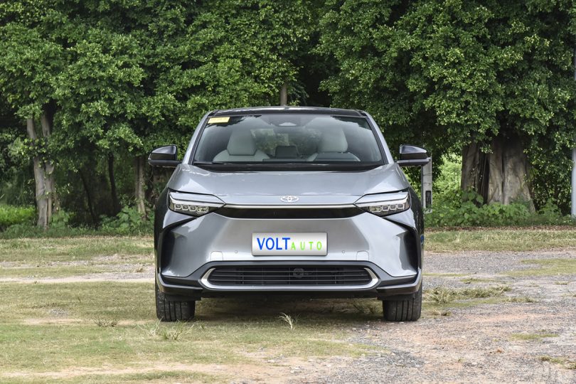 Електромобіль Toyota GAC 4X - фото thumbnail 1