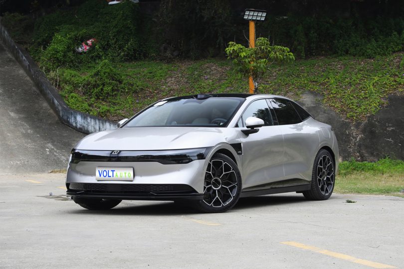 Електромобіль Zeekr 007 - фото thumbnail 1