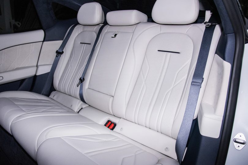 Електромобіль Zeekr 007 - фото thumbnail 1