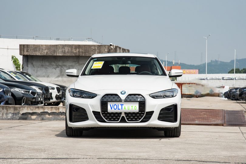 Електромобіль BMW i4 Електромобіль BMW i4 - фото thumbnail 1