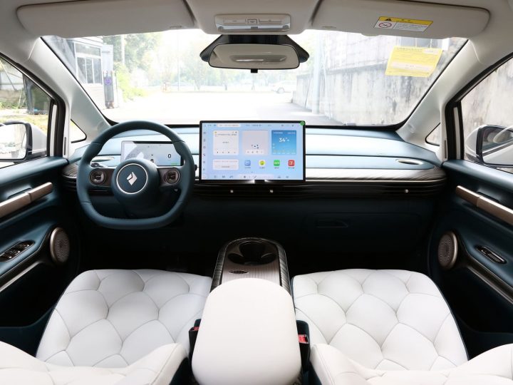 Електромобіль Baojun Cloud Електромобіль Baojun Cloud - фото thumbnail 1