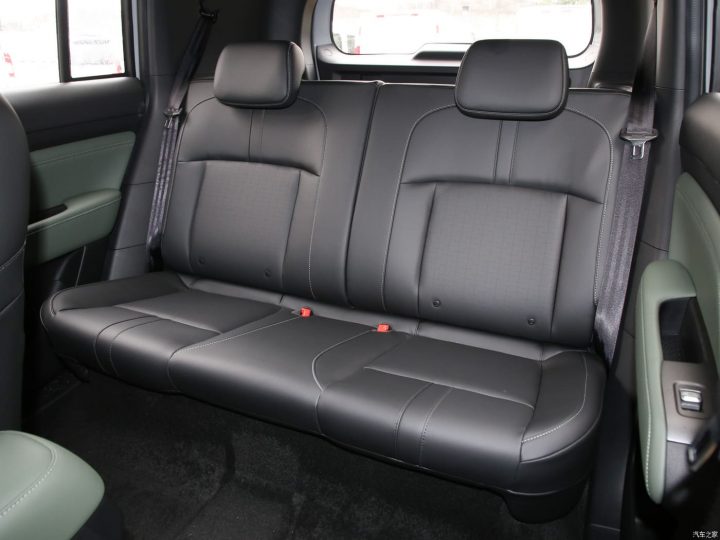 Електромобіль Baojun Yep Plus Електромобіль Baojun Yep Plus - фото thumbnail 1