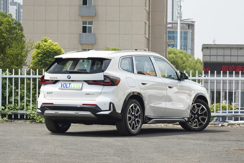 Електромобіль BMW iX1 - фото thumbnail 1