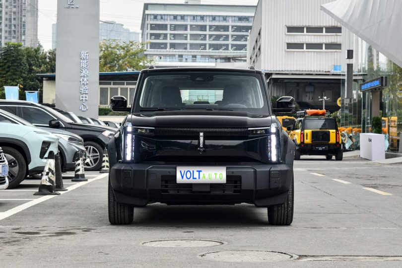 Електромобіль Chery iCAR 03 Електромобіль Chery iCAR 03 - фото thumbnail 1