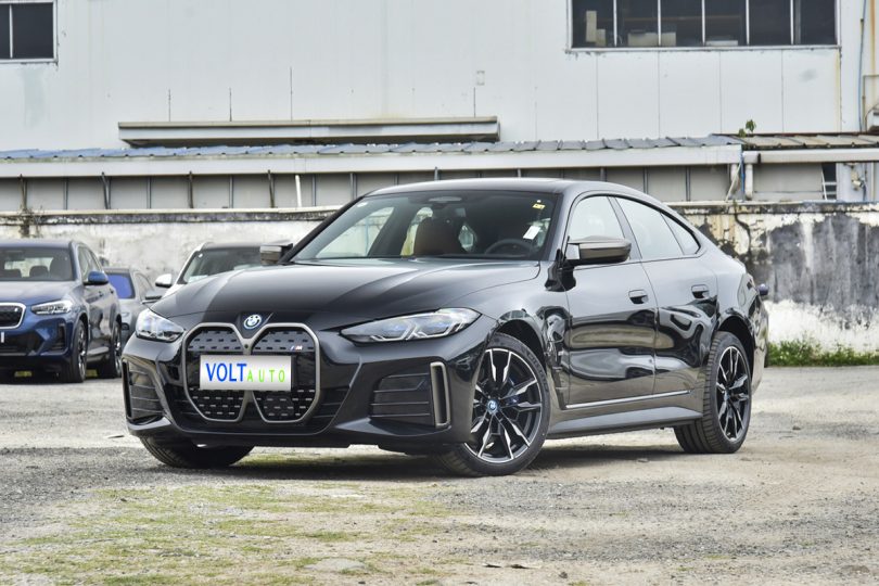 Електромобіль BMW i4 Електромобіль BMW i4 - фото thumbnail 1