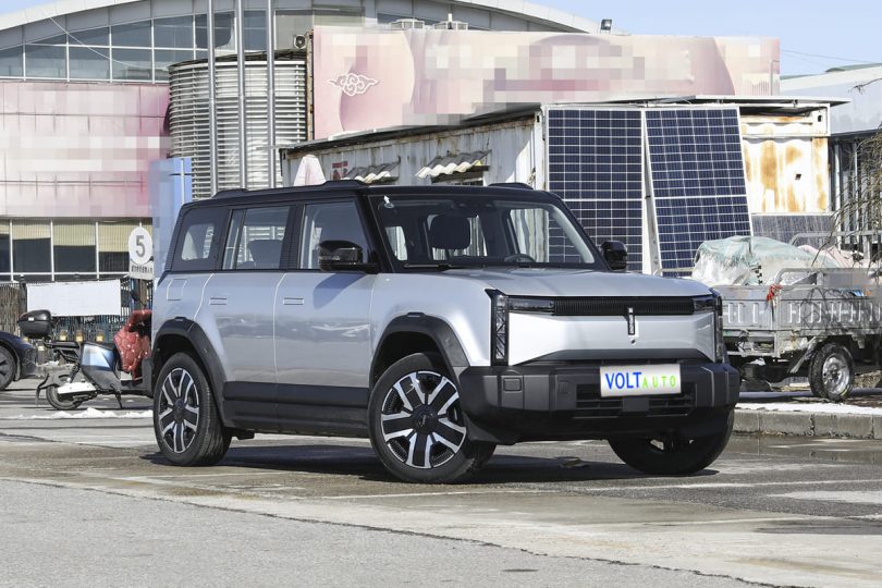 Електромобіль Chery iCAR 03 Електромобіль Chery iCAR 03 - фото thumbnail 1