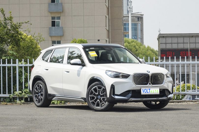 Електромобіль BMW iX1 - фото thumbnail 1