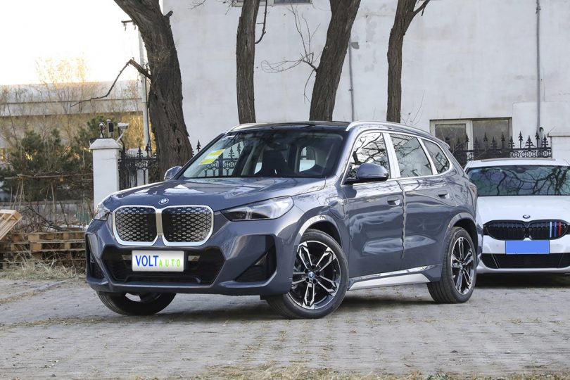 Електромобіль BMW iX1 - фото thumbnail 1