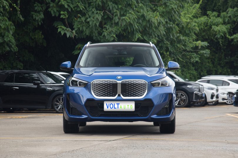 Електромобіль BMW iX1 - фото thumbnail 1
