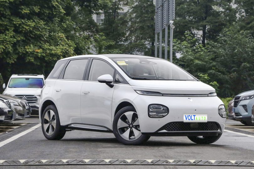 Електромобіль Baojun Cloud Електромобіль Baojun Cloud - фото thumbnail 1