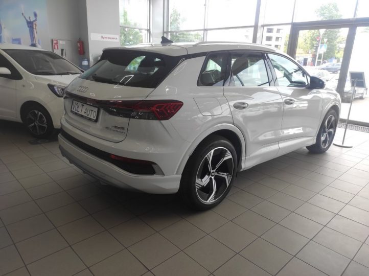 Електромобіль Audi Q4 E-Tron 2024 - фото thumbnail 1