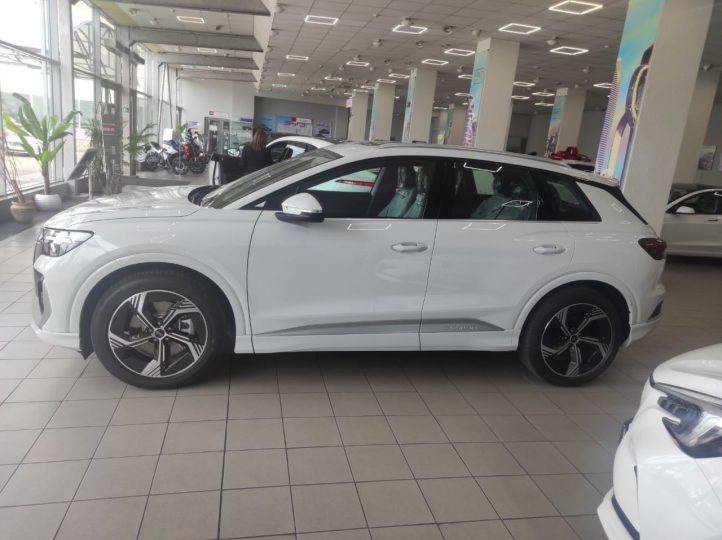 Електромобіль Audi Q4 E-Tron 2024 - фото thumbnail 1