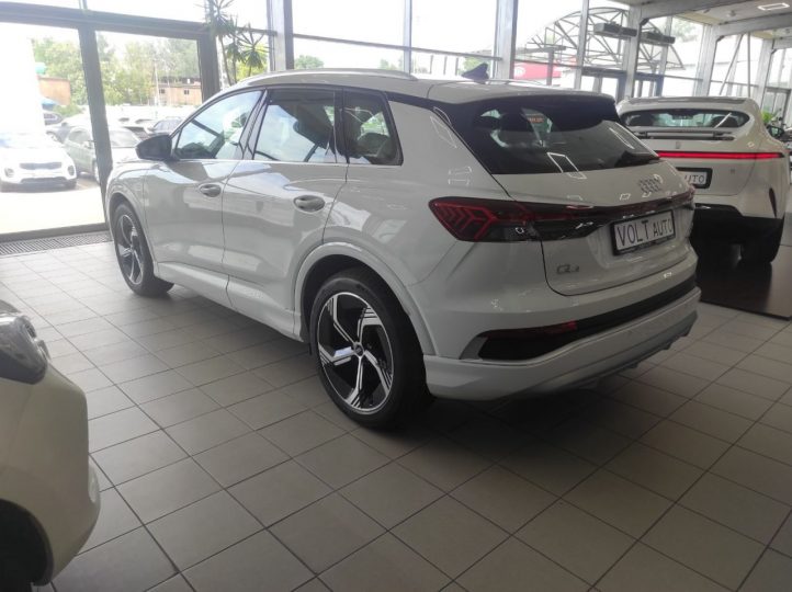 Електромобіль Audi Q4 E-Tron 2024 - фото thumbnail 1