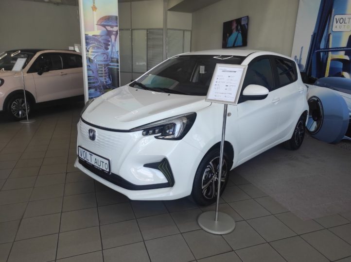 Електромобіль Changan e-star 2021 - фото thumbnail 1