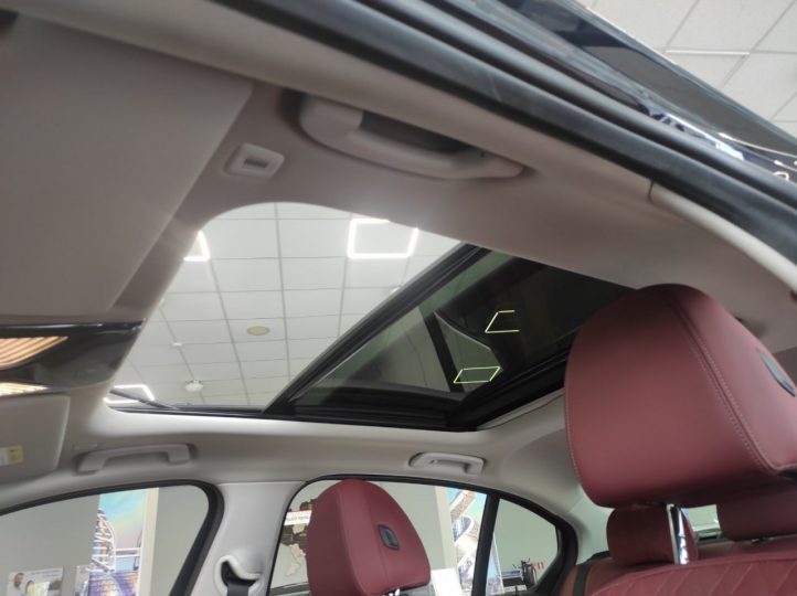 Електромобіль BMW i3 2024 - фото thumbnail 1